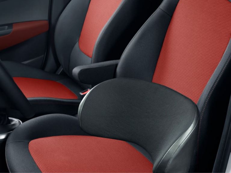 車 腰痛 クッション